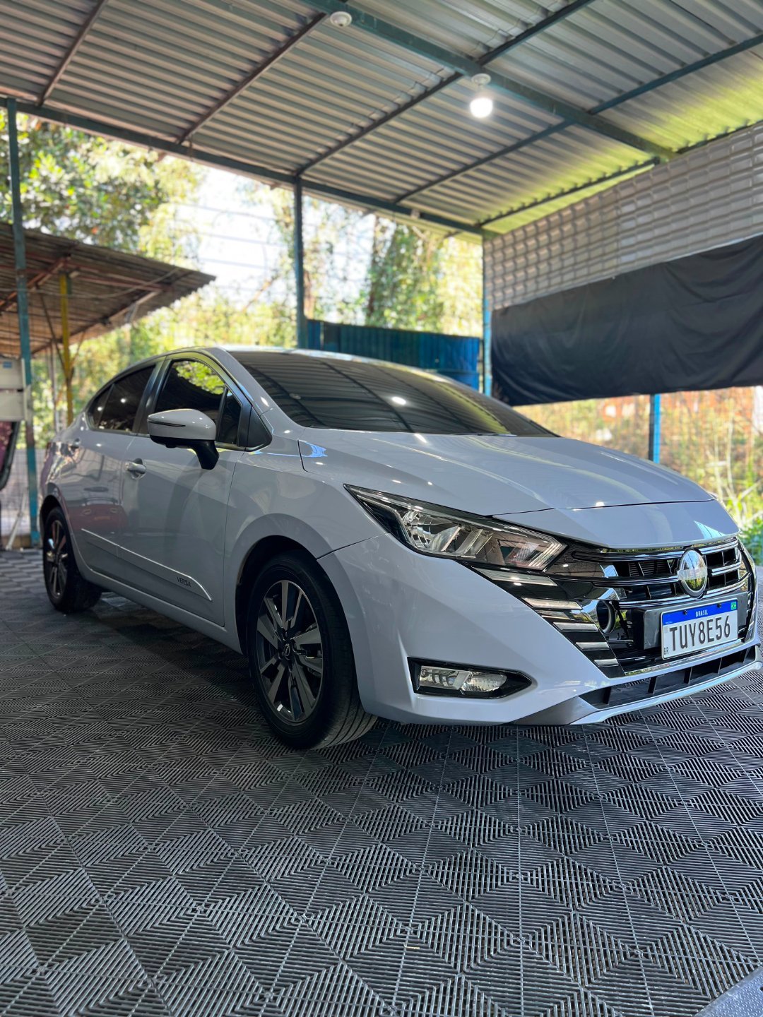NISSAN VERSA ADVANCE