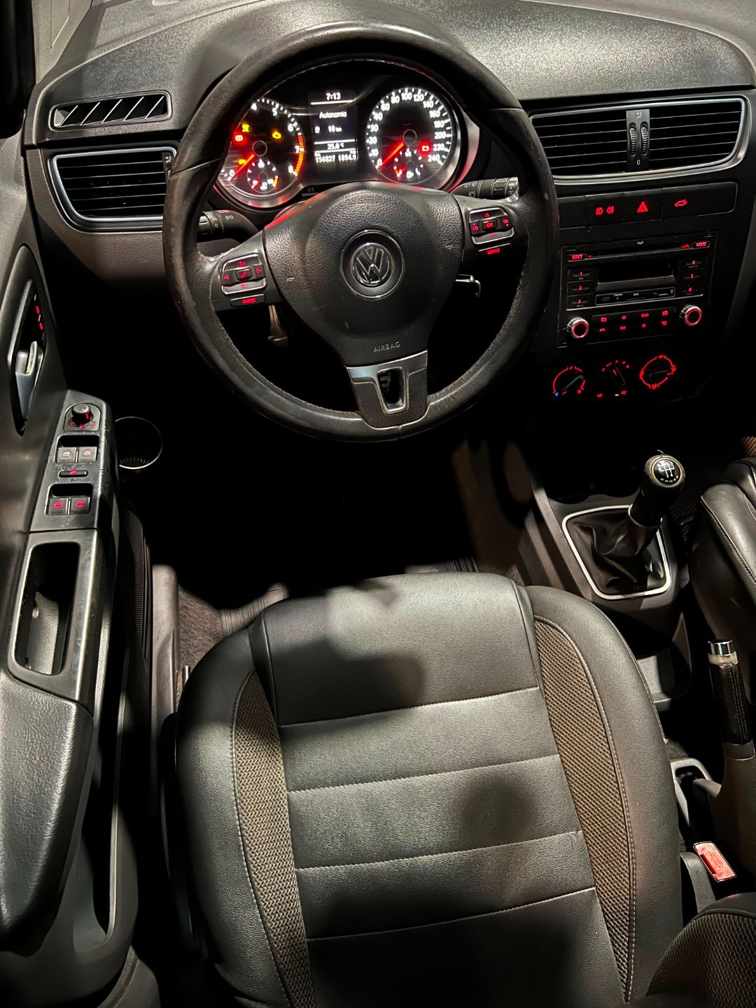 VOLKSWAGEM CrossFox