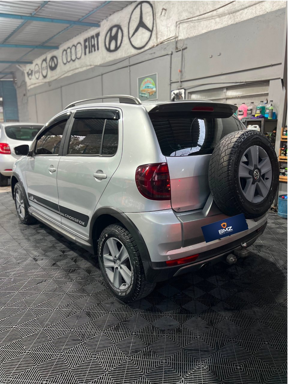 VOLKSWAGEM CrossFox