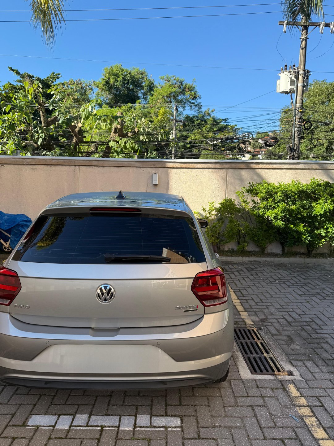 VOLKSWAGEN POLO COMFORT