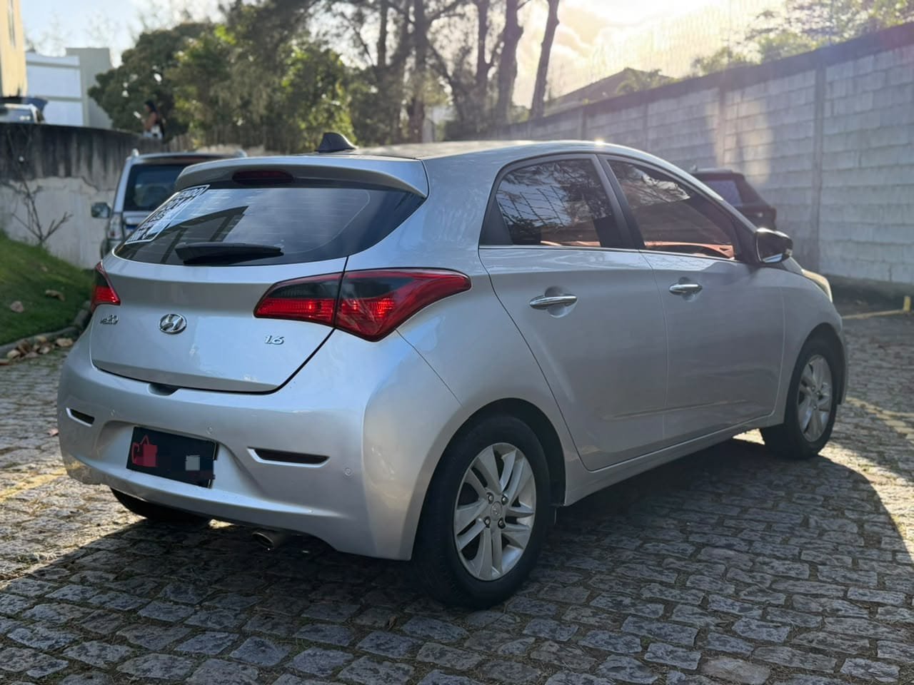 HYUNDAI HB20