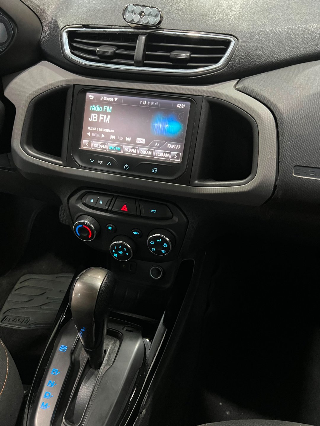 CHEVROLET ONIX